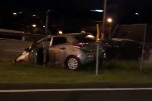 Acidente com quatro carros deixa cinco feridos perto do Barigui, em Curitiba