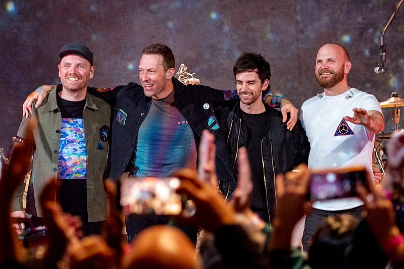 Coldplay anuncia primeiro show em Curitiba. Confira o valor do ingresso, o  local e a data - Bem Paraná