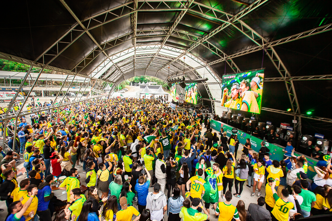 Brasil na Copa: confira o que abre e fecha em Curitiba com o jogo