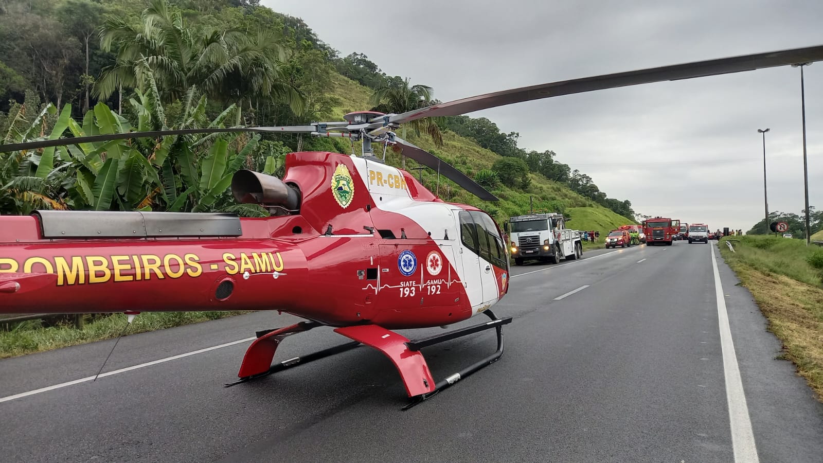 Motorista que voltava do interior de SP capota na BR-277