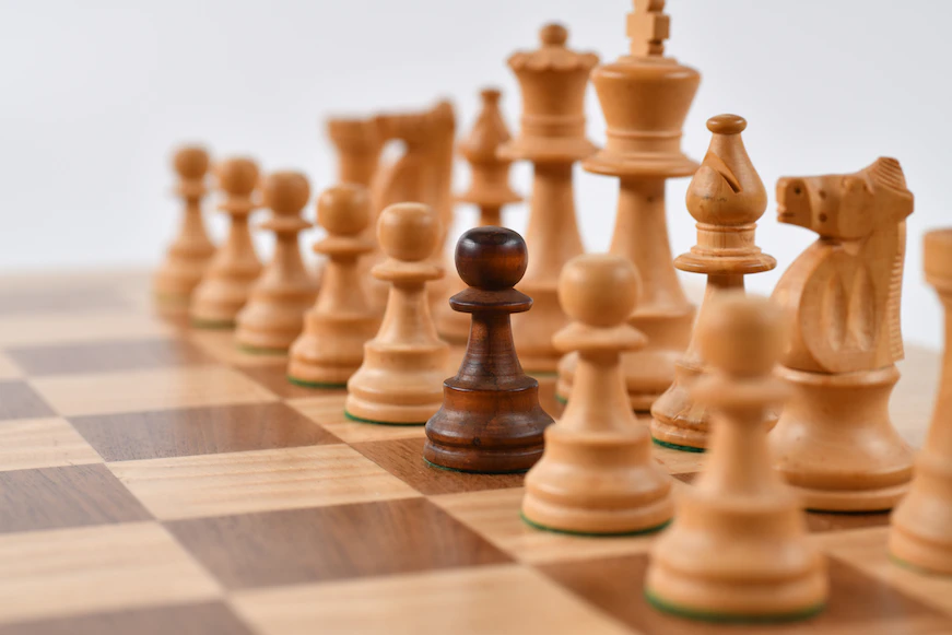 Demência: risco cai com hábitos como jogar xadrez - Bem Paraná