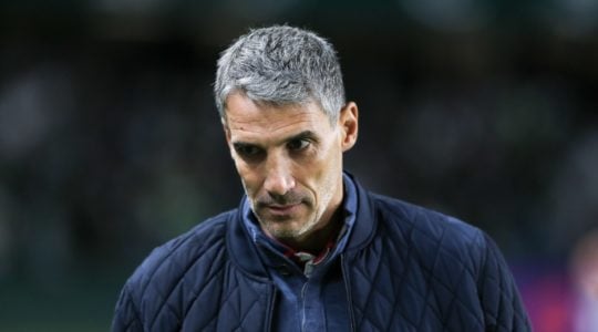 O técnico Vojvoda, em Coritiba x Fortaleza