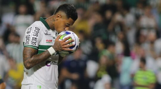Alef Manga, do Coritiba
