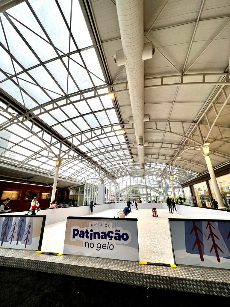 Pista de patinação no Estação fica até 27 de agosto