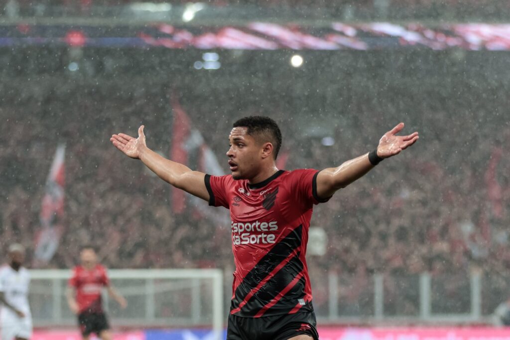 Vitor Roque