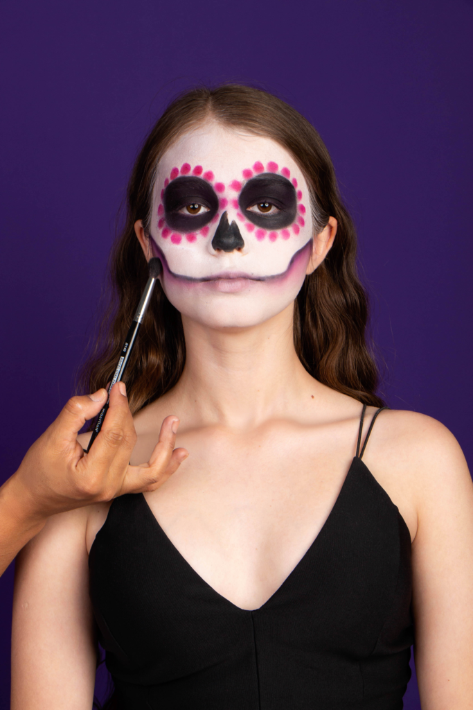 Como fazer maquiagem de caveira mexicana  Maquiagem caveira mexicana, Maquiagem  caveira, Maquiagem de caveira