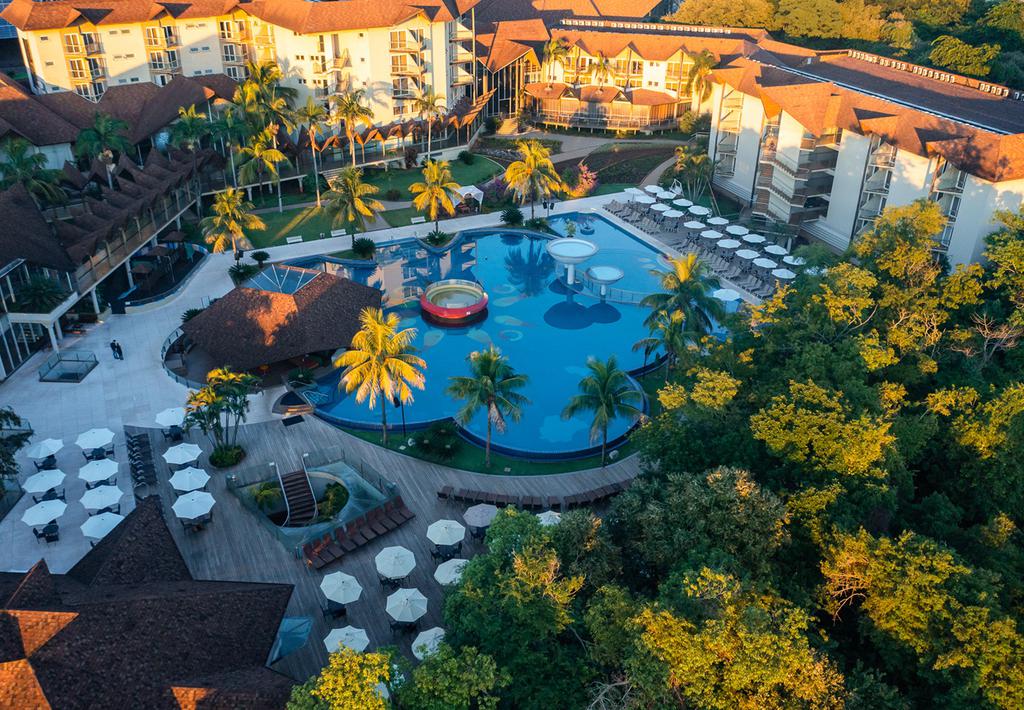 431588_1087946_recanto_cataratas_resort_vista_geral_A_rea_de_lazer__web_