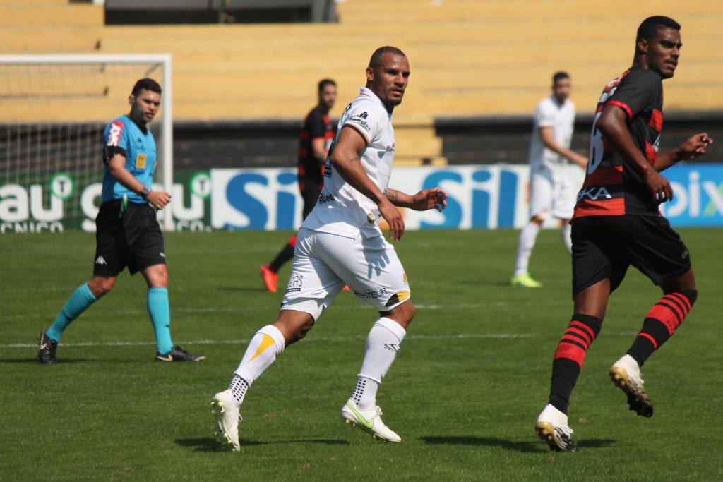 ESP-Coxa-Arilson