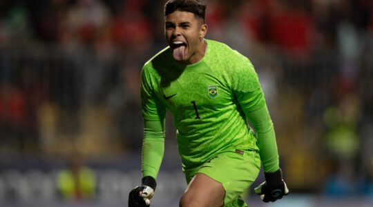 O goleiro Mycael: escalação do Athletico Paranaense