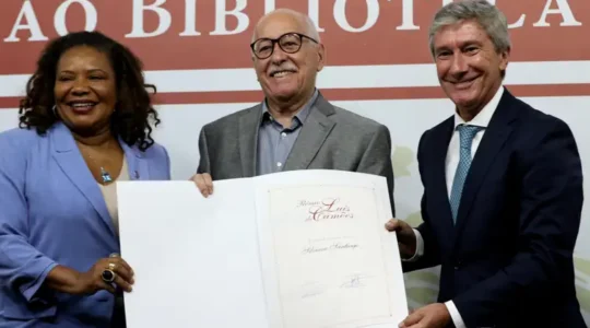 Silviano Santiago