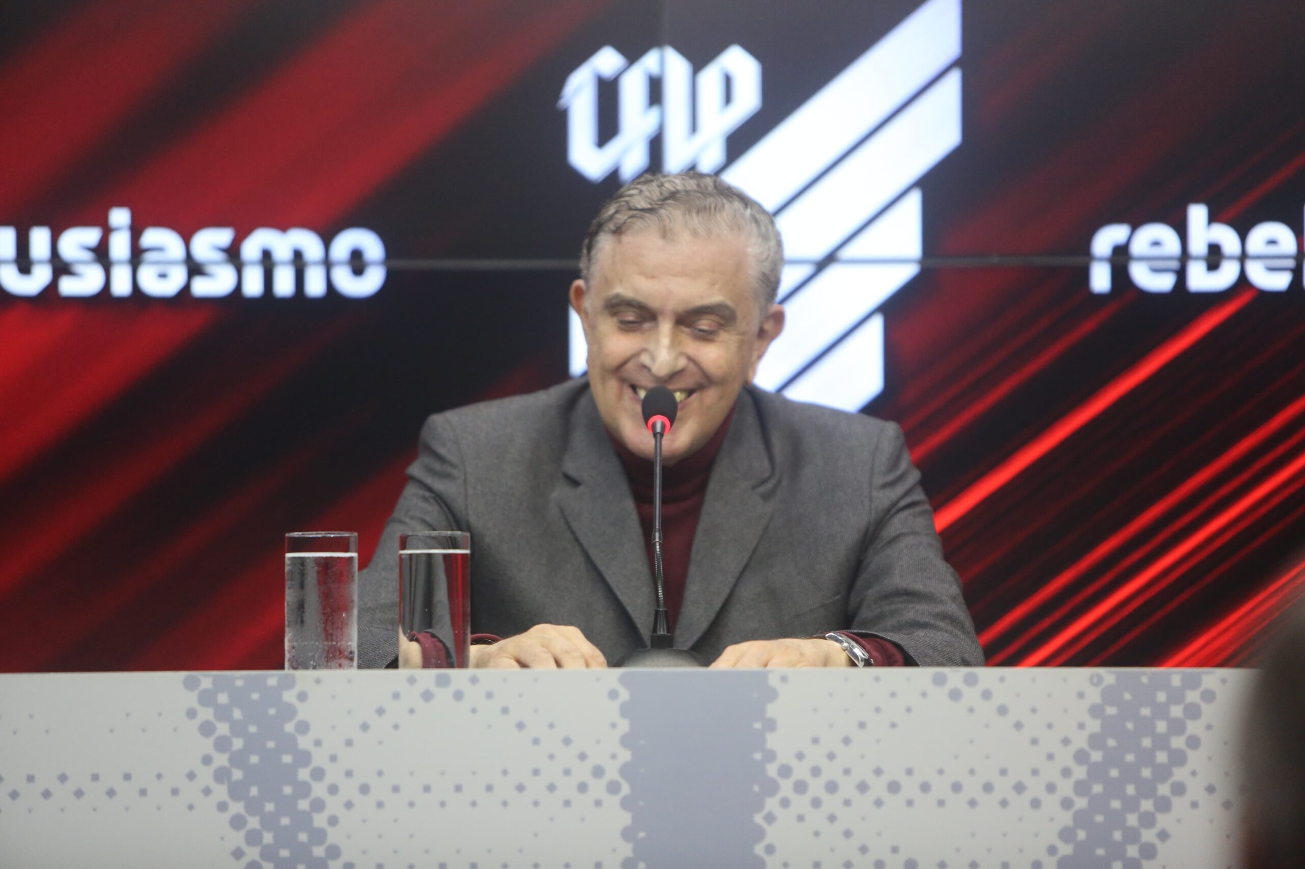 Mario Celso Petraglia, presidente do Athletico Paranaense