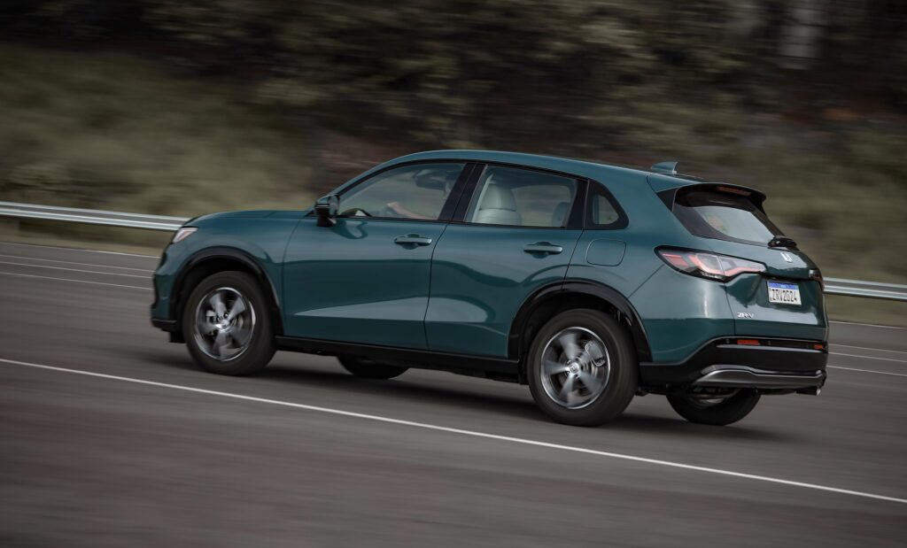 fullsize-ZR-V-2024-Movimento-13