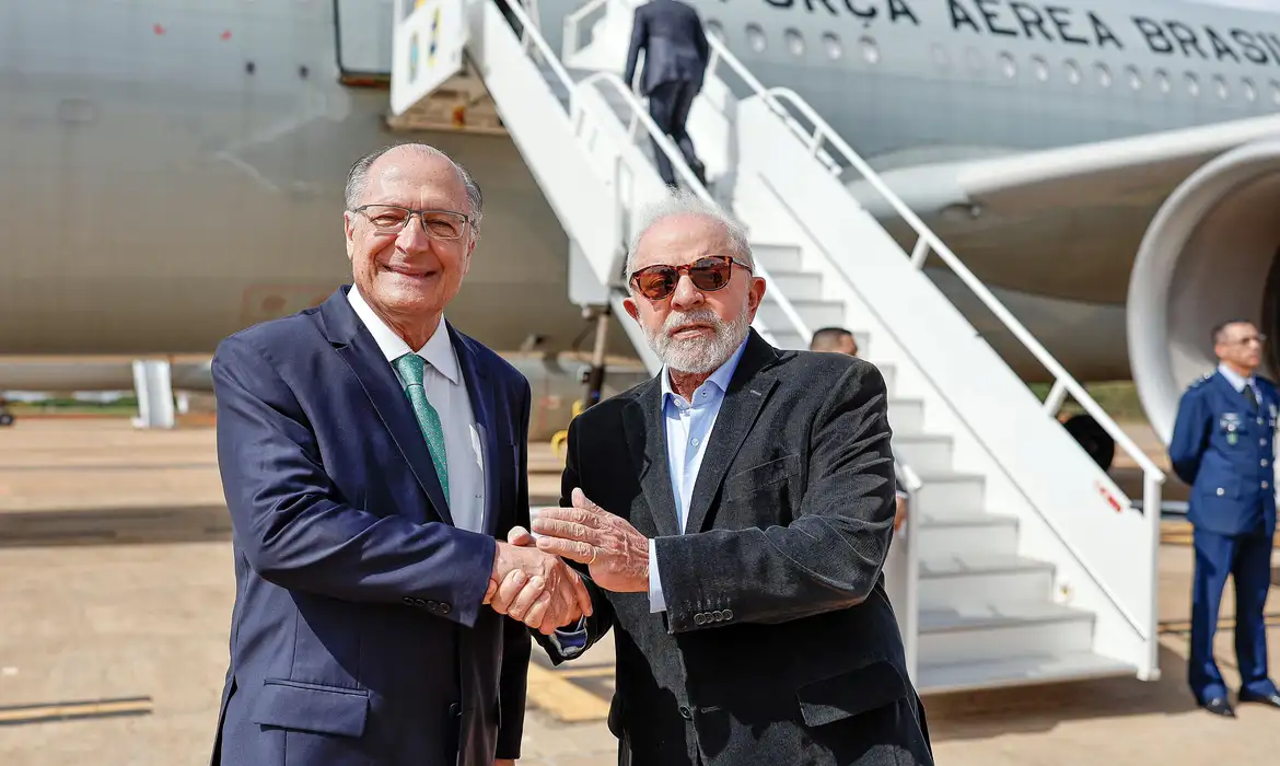 lula_embarca