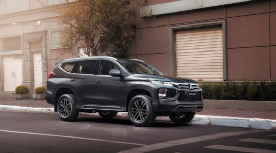pajerosportlegend2024.jpg__1200.0x800.0_q85_subsampling-2