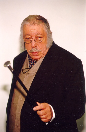 JOSÉ LEWGOY