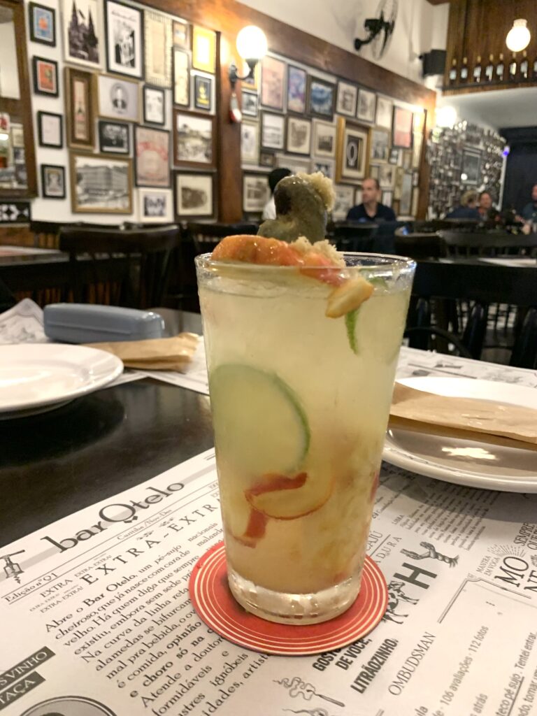 Otelo – Caipirão de Caju Crédito Bárbara Magalhães