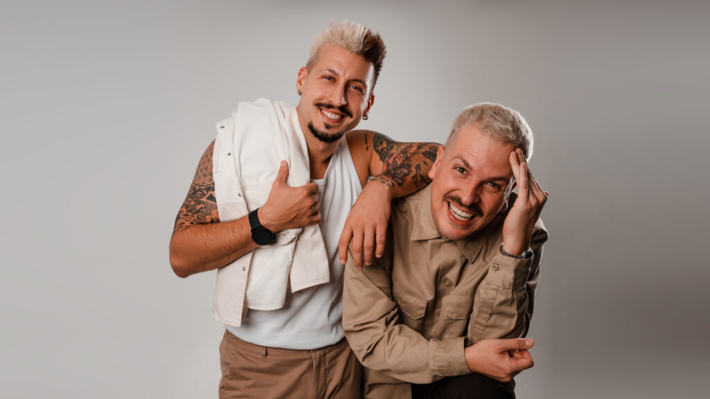 Papi, formado por Allan Furtado e DJ Fefo, lança a faixa ‘Santinha Pero no Mucho’ – Cred Letícia Ueda
