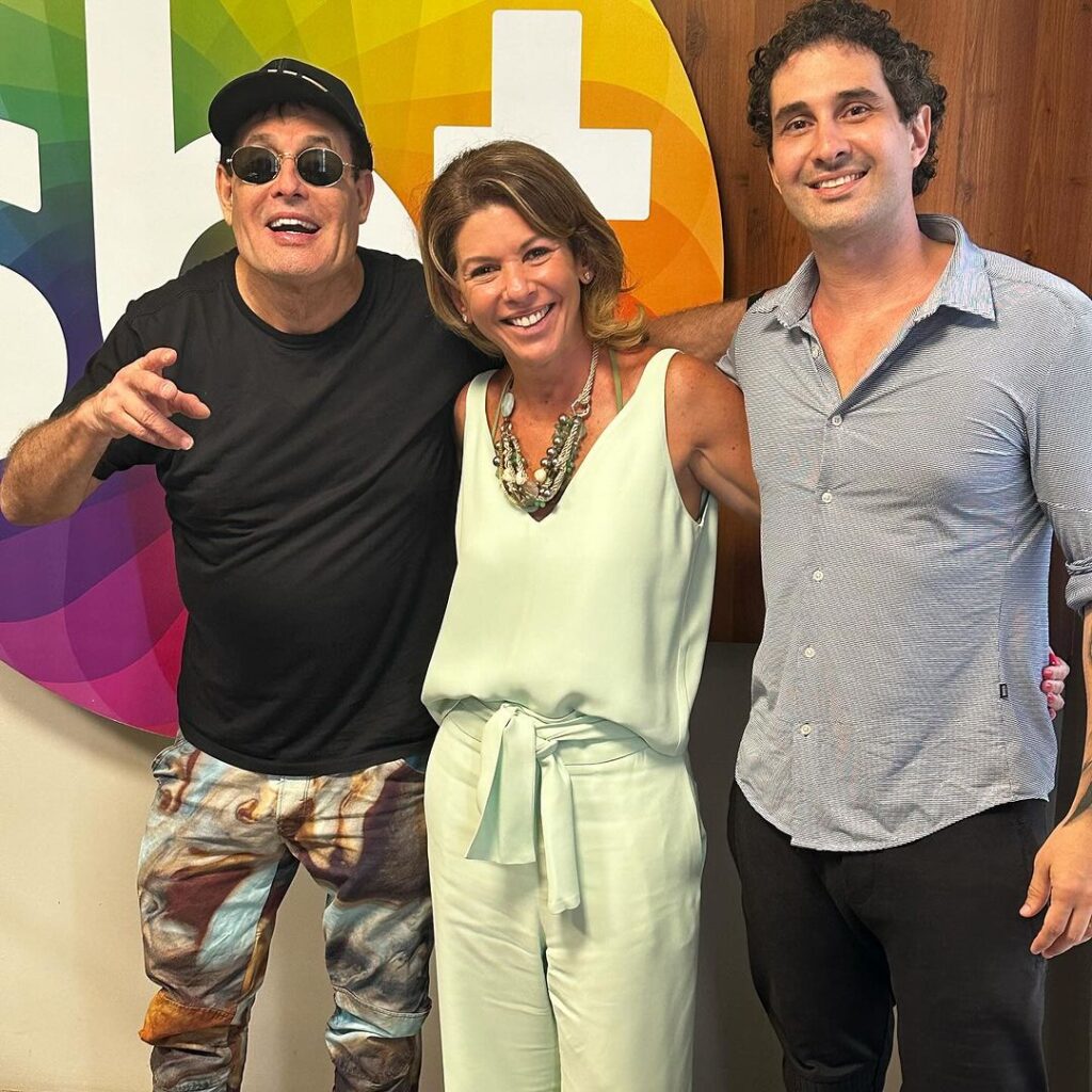 (Sessão Pod Night, no SBT, terá Sérgio Mallandro, na foto, com Daniela Beyruti e Mallandro Filho / reprodução)