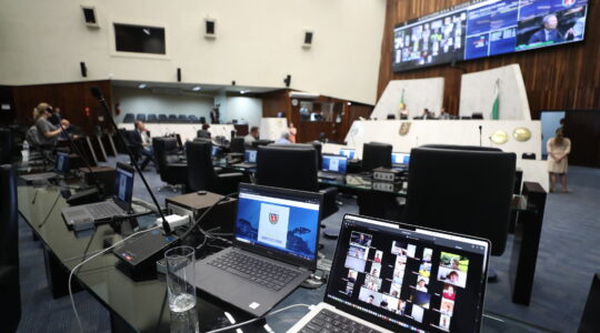 assembleia sessão extra