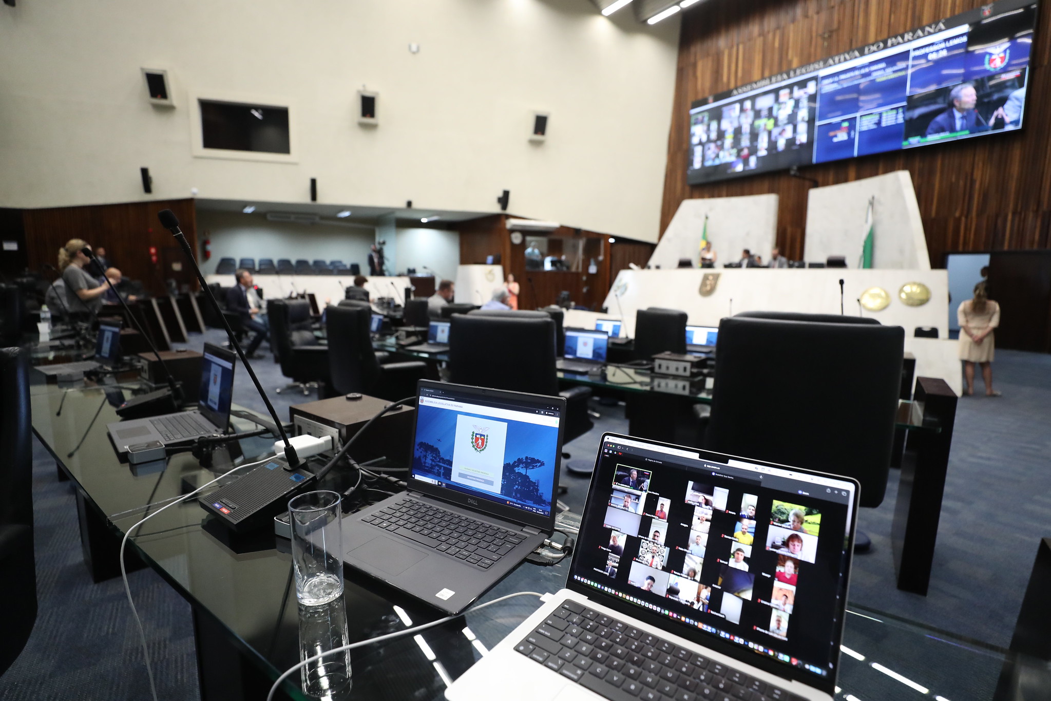 assembleia sessão extra