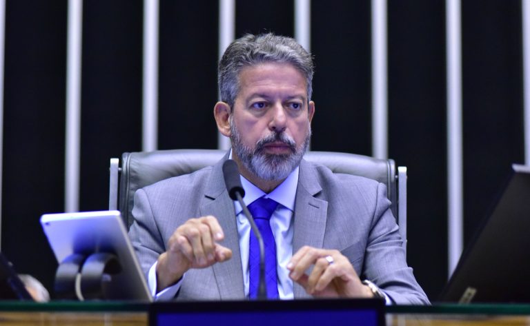lira reforma tributaria