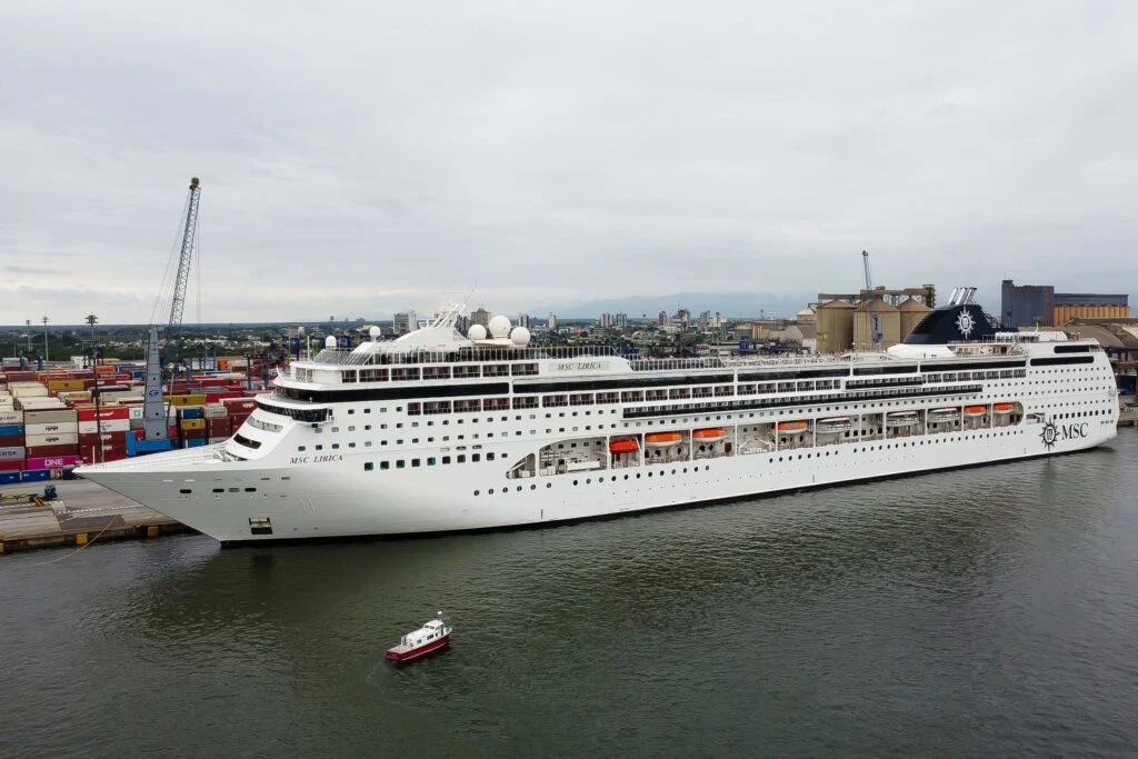 navio-de-cruzeiro-1024×683