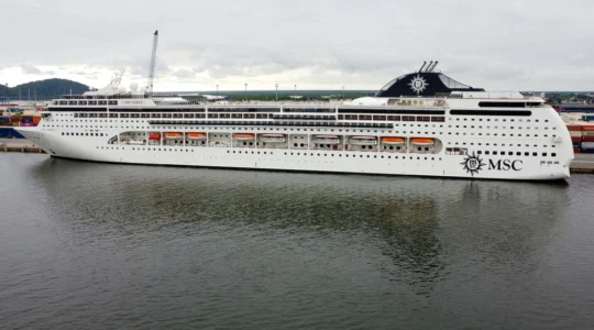 navio de cruzeiro lirica paranagua