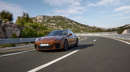 novoporschepanamera24.jpg__1200.0x675.0_q85_subsampling-2