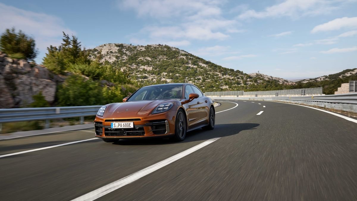 novoporschepanamera24.jpg__1200.0x675.0_q85_subsampling-2