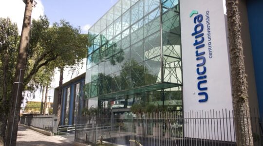 1 – Fachada UniCuritiba