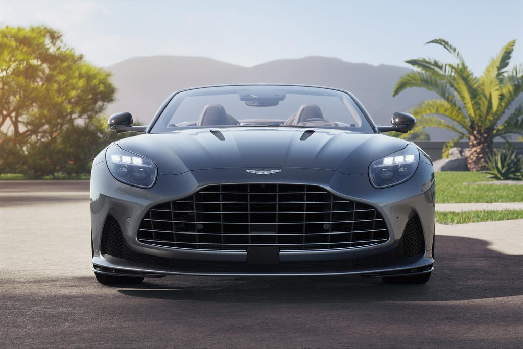 432722_1091759__r_aston_martin_db12_volante_4_web_