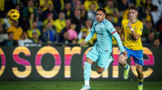Vitor Roque estreia pelo Barcelona, contra Las Palmas