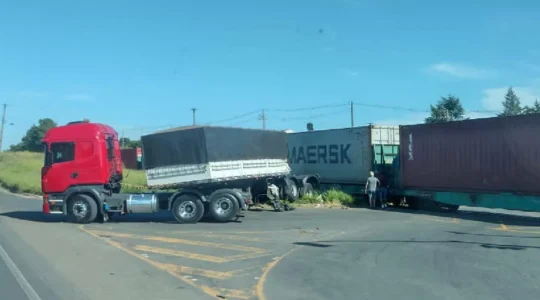 caminhao-trem-ponta-grossa