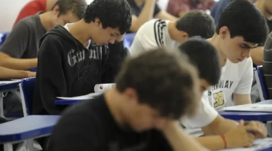 estudantes_0