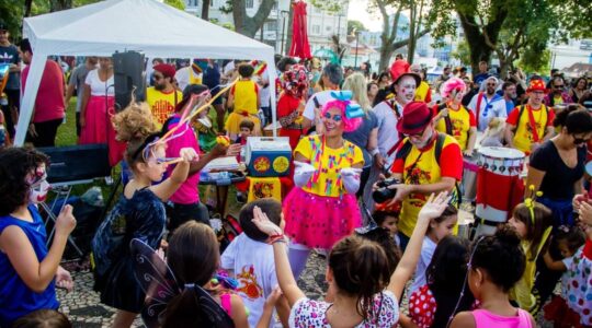 garibaldis e sacis pre carnaval infantil