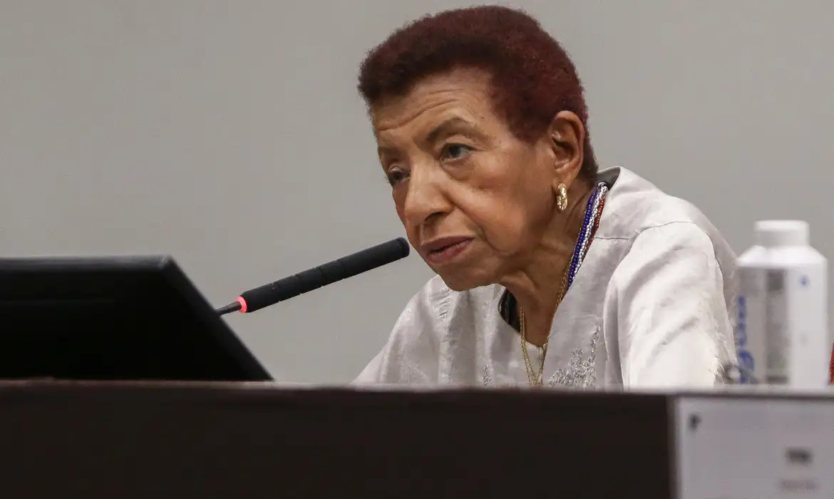leci brandão