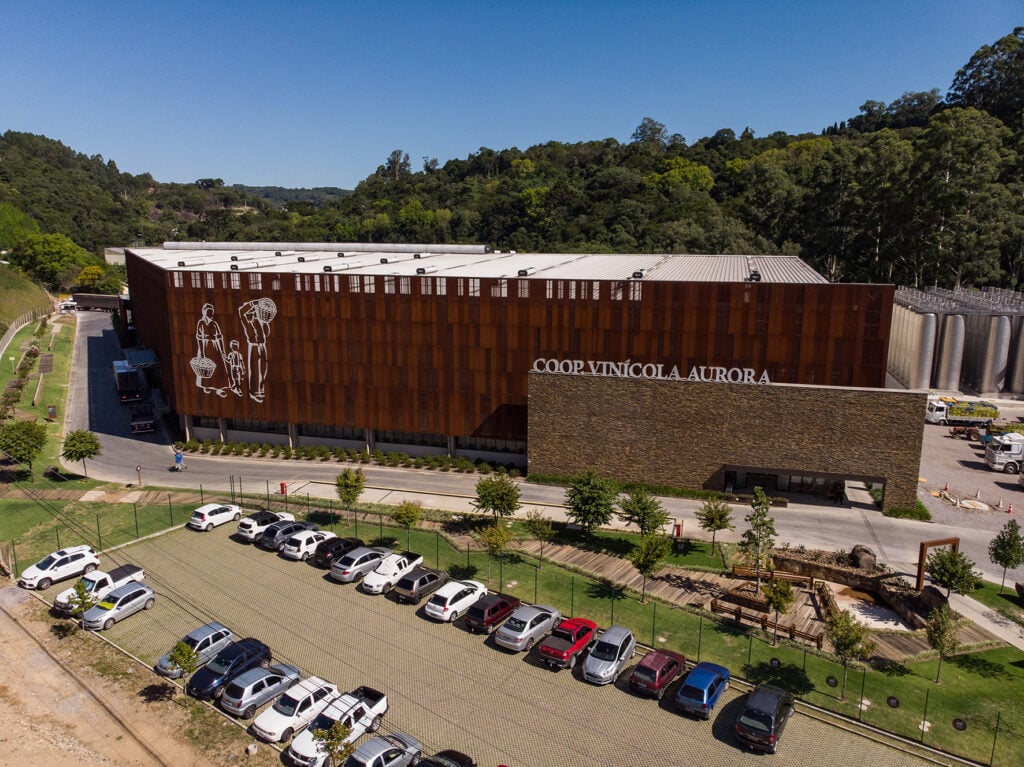 1 Coop. Vinícola Aurora – Vale dos Vinhedos – Crédito Zéto Telöken