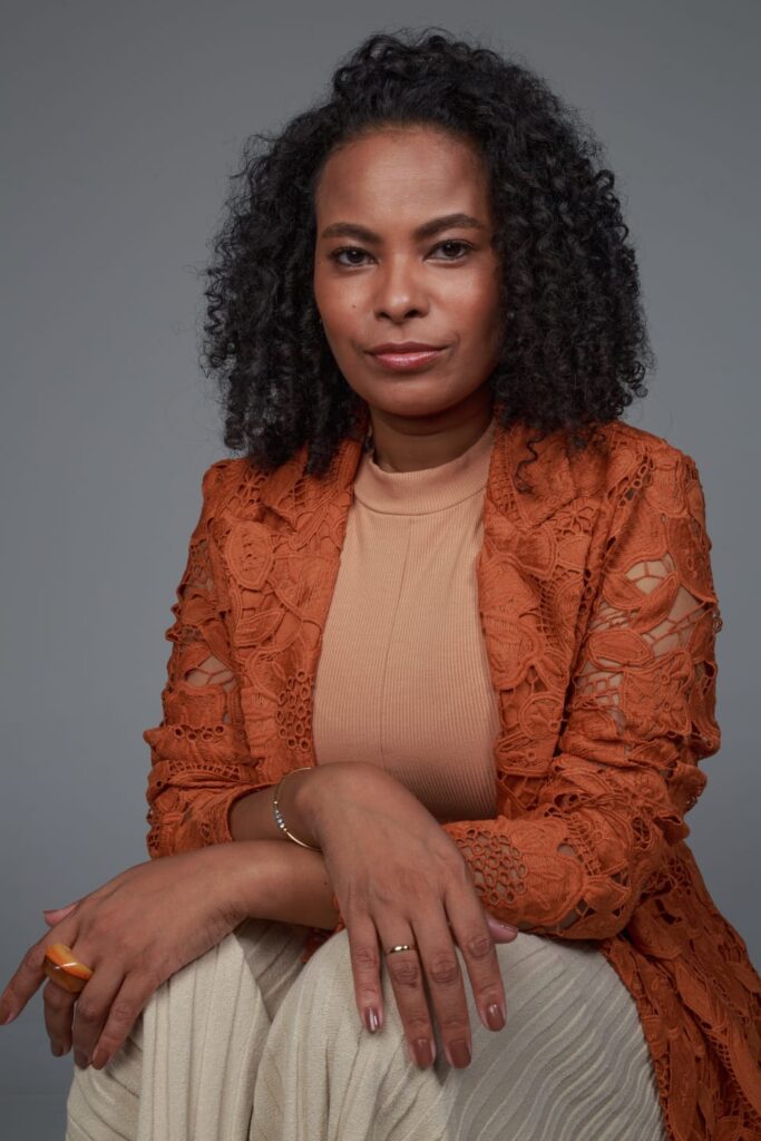 Aline-Menezes-
