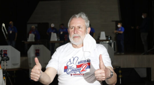 Rubão, presidente do Paraná Clube