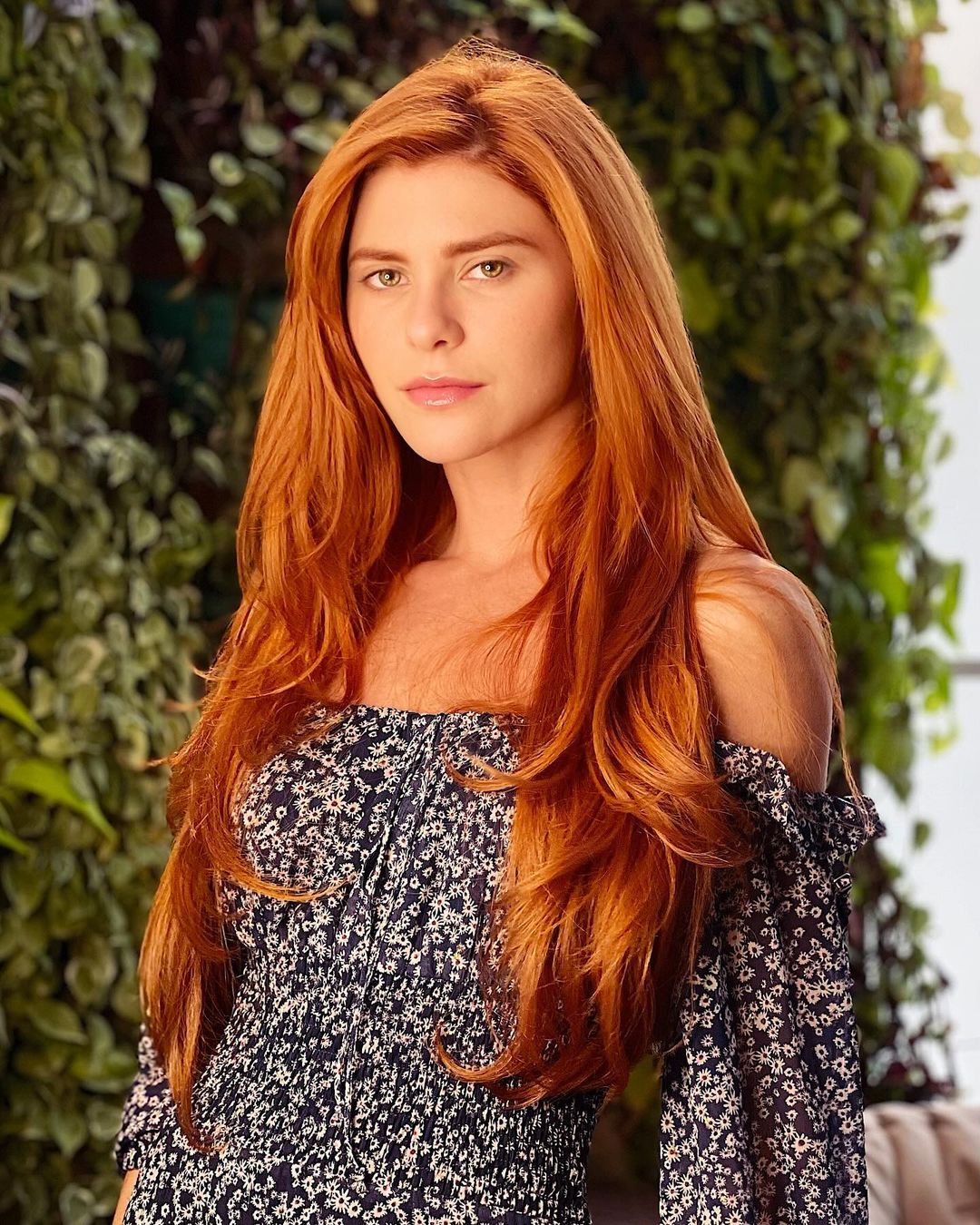 Julianne Trevisol (3)
