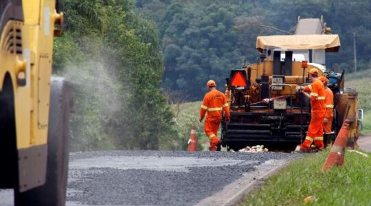 Obra rodovia