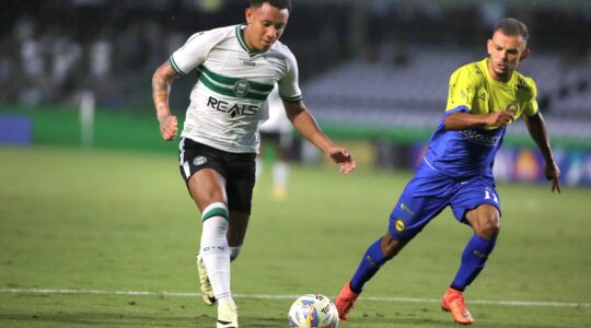 Atacante Wesley Pomba, do Coritiba, pode ser emprestado