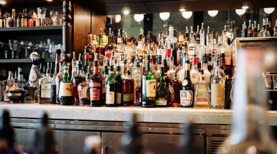 alcoholic-beverages-1845295_1920