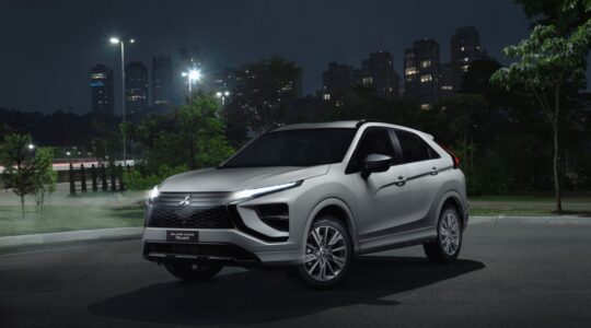 mitsubishieclipsecrossrush.jpg__1200.0x800.0_q85_subsampling-2