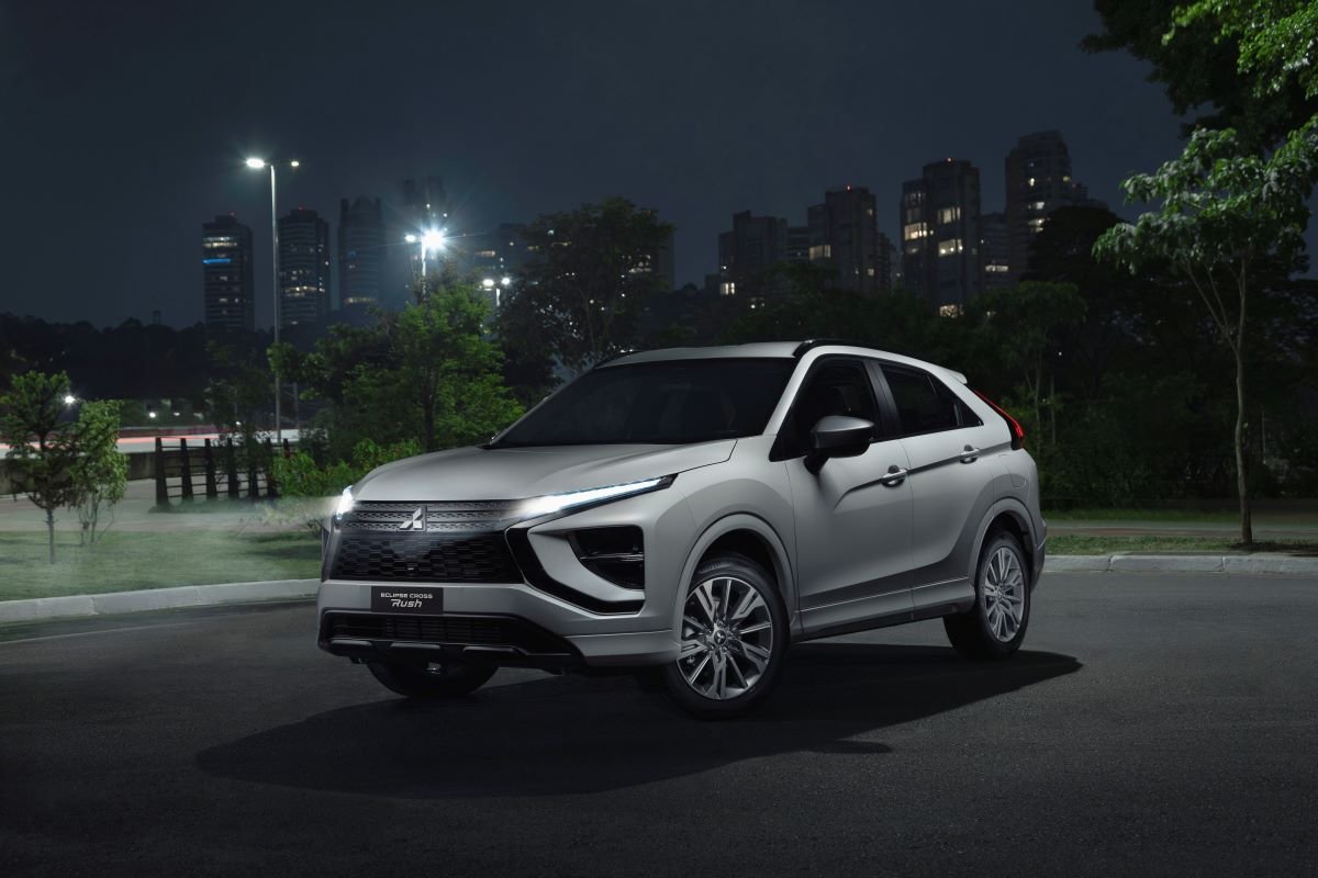 mitsubishieclipsecrossrush.jpg__1200.0x800.0_q85_subsampling-2
