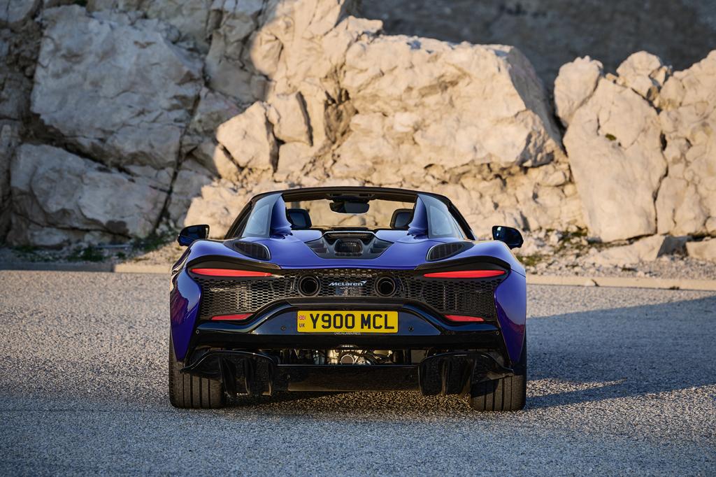 434951_1098065_15880_mclarenarturaspider_web_