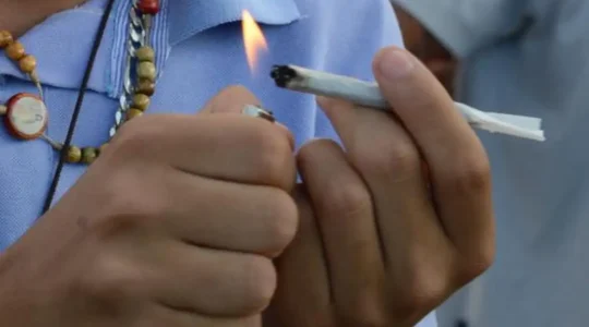 915924-marcha_da_maconha_vac6046