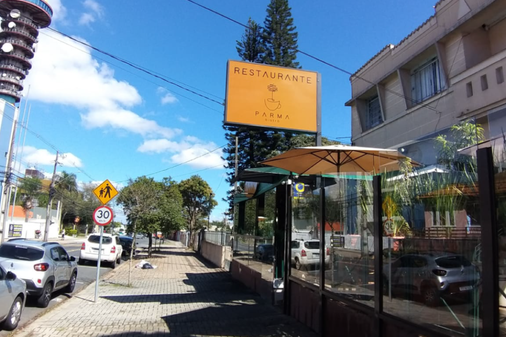 FACHADA PARMA