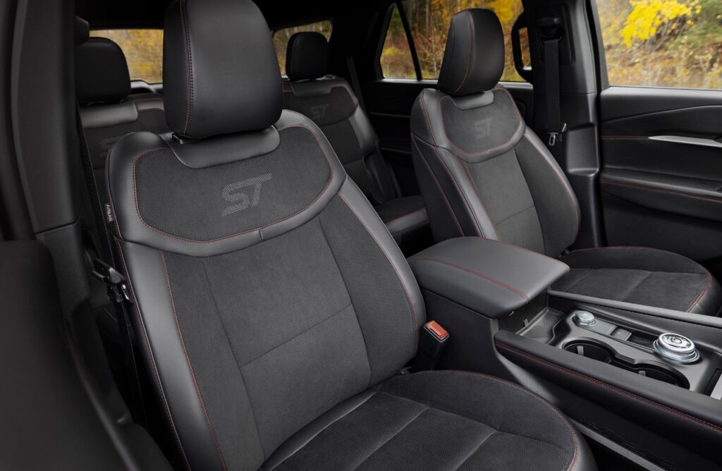 Ford-Explorer-2025-5