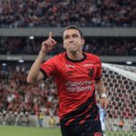 Pablo comemora gol